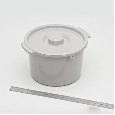 Емкость санитарная (горшок) с  крышкой к креслу-коляске Н021В